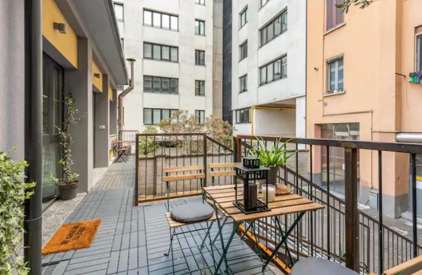 I Host Apartment - Polesine 2 Milan Extérieur photo